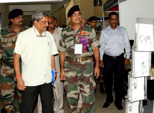 defence minister manohar parrikar