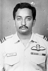 Kargil Martyr Squadron Leader Ajay Ahuja Inspires Air Warriors Even Today
