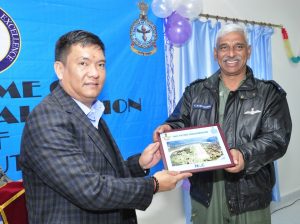 Telangana: Air Marshal Manavendra Singh visits Air Force Station in  Begumpet