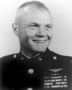 colonel_john_glenn_official_photo