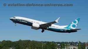 Boeing 737 -8 flying for the first time in the sky 