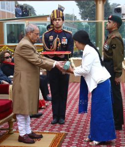 Havildar Hangpan Dada wife received the award on 26th January 2017 from the Honourable President of India