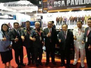 Malaysian delegation team led by Deputy Defence Minister Dato Sri Mohd Johari Baharum with Thailand Deputy Prime and Defence Minister General Prawit Wongsuvon at the opening ceremony Malaysian delegation team led by Deputy Defence Minister Dato Sri Mohd Johari Baharum with Thailand Deputy Prime and Defence Minister General Prawit Wongsuvon at the opening ceremony