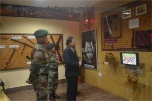 Dr. Subhash Bhamre MOS(Defence) visits Army & Air force