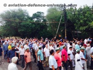 Protest March by Defence veterans against Police atrocity on Col Chauhan