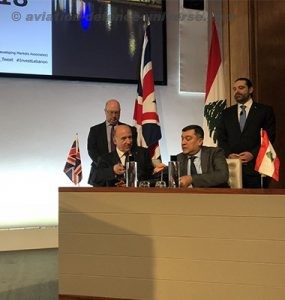 Rolls-Royce Chairman Ian Davis (left seated) and MEA Chairman 