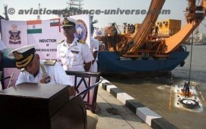 Admiral Sunil Lanba, Chief of the Naval Staff signing the visitors book