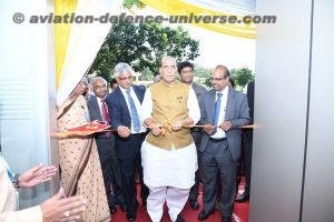 The Hon’ble Raksha Mantri, Shri Rajnath Singh, cutting the ribbon to inaugurate Product Development & Innovation Centre (PD&IC) of BEL.