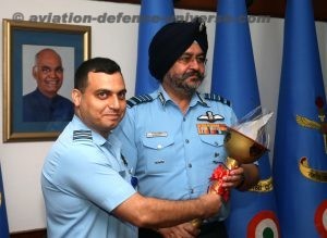 Air Chief Marshal BS Dhanoa, Chairman Chiefs of Staff Committee & Chief of the Air Staff flagging off Kargil to Kohima Ultra Marathon – “Glory Run”