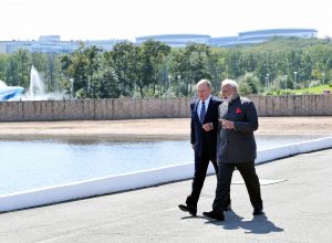 Narendra Modi and Vladimir Putin visiting the Zvezda Shipbuilding Plant