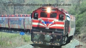 train arriving at Doresan Station