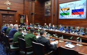 Indian-Russian military delegations meet
