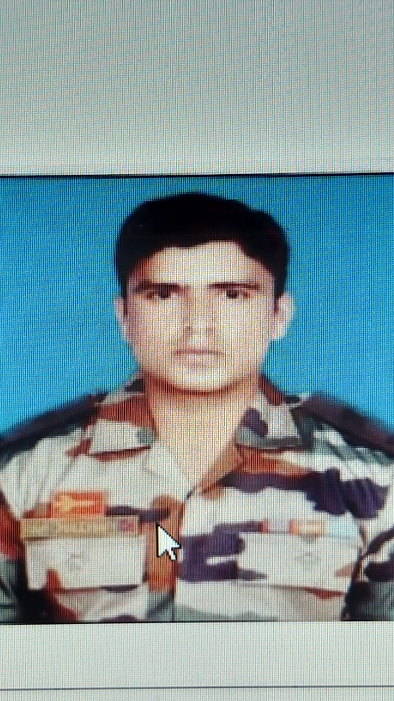 Major Ravi Kumar Chaudhary awarded Shaurya Chakra