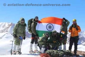 Lhari Dorjee Lhatoo, IG along with members of North West Frontier Indo-Tibetan Border Police