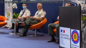 Left) French armaments chief engineer Eric, and (right) Belgian colonel Luc – © C. Hamilcaro / DICOD