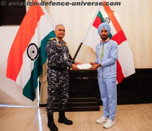 Indian Navy Chief felicitate Common Wealth Games’ participants from the force