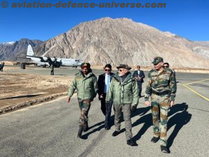 PM Modi with Indian Army