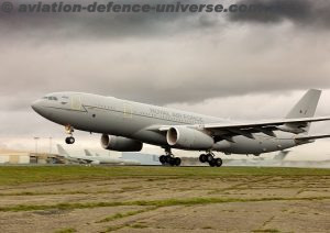 The Airbus A330MRTT RAF Voyager takes off from RAF Brize Norton for the first time powered by 100% SAF on both engines. Copyright: MoD Crown.