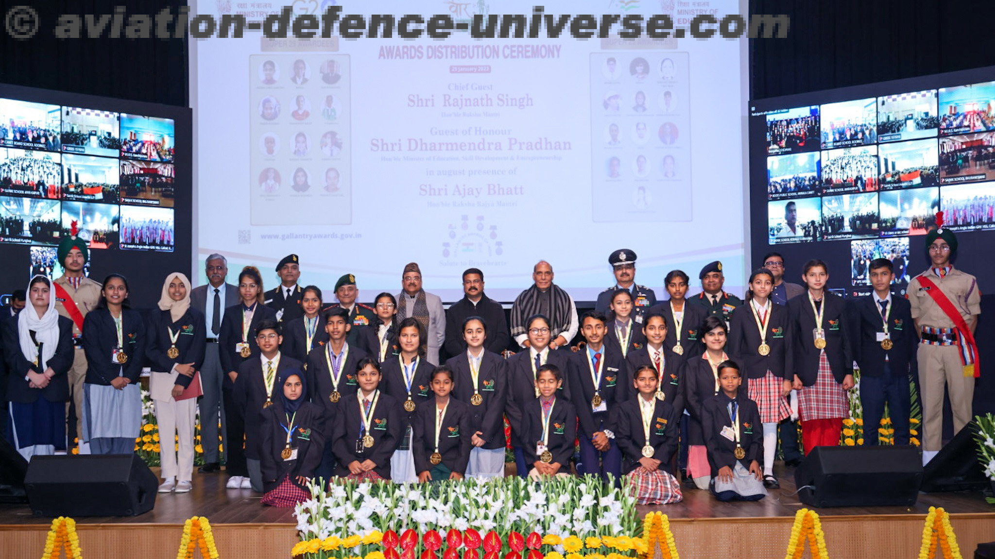 The Union Minister for Defence, Rajnath Singh with Super 25 Awardees of Veer Gatha 2.0 contest at an event, in New Delhi