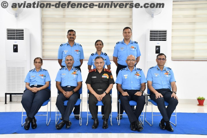 Chief of Defence Staff (CDS) visits IAF’s HQ Maintenance Command