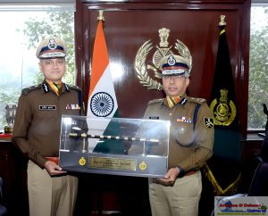 Shri Shatrujeet Kapur, IPS (HY:1990) has taken over the charge of Director General