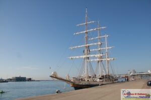 Lokayan 2026 – Indian Naval Ship Sudarshini Arrives in Barcelona
